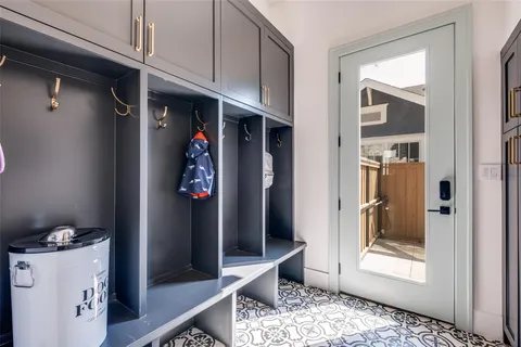 $2,199,000 | 5522 Willis Avenue, Dallas, TX 75206