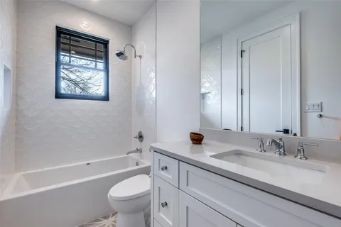 $2,199,000 | 5522 Willis Avenue, Dallas, TX 75206