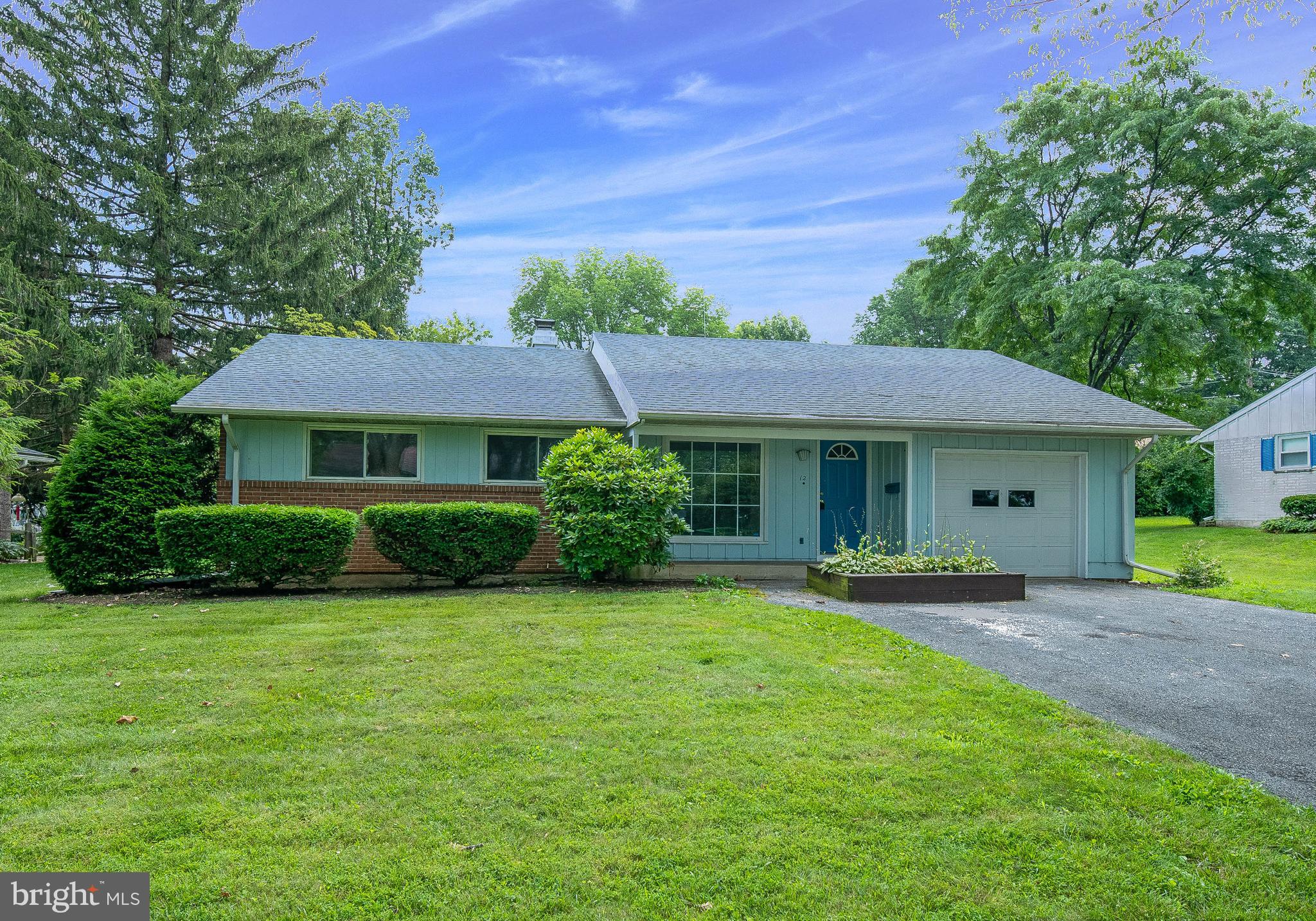 12 Larchwood Road Reading, PA 19610 - Photo 1 of 19 Gallery Image 1