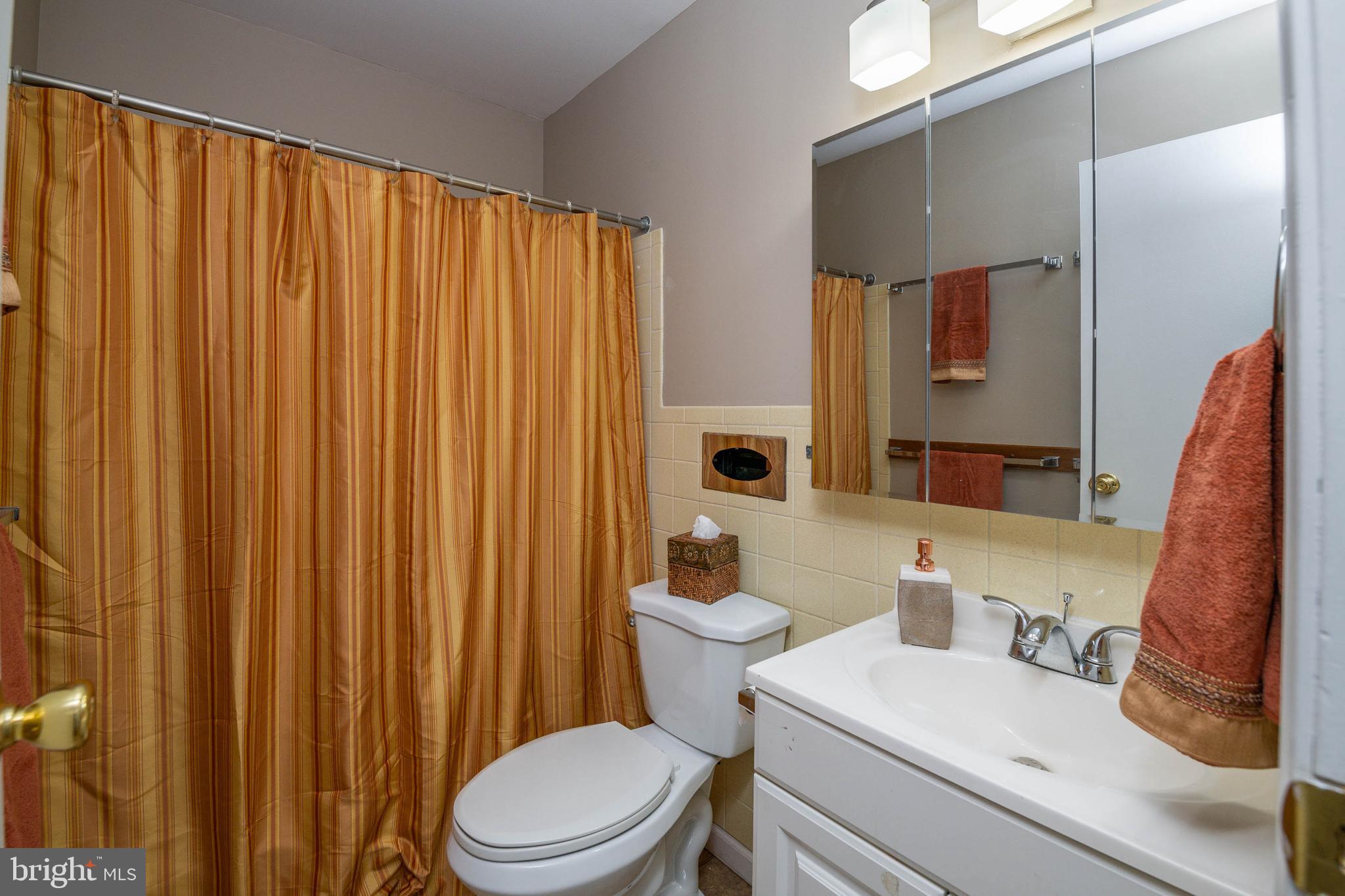 12 Larchwood Road Reading, PA 19610 - Photo 11 of 19 Gallery Image 11