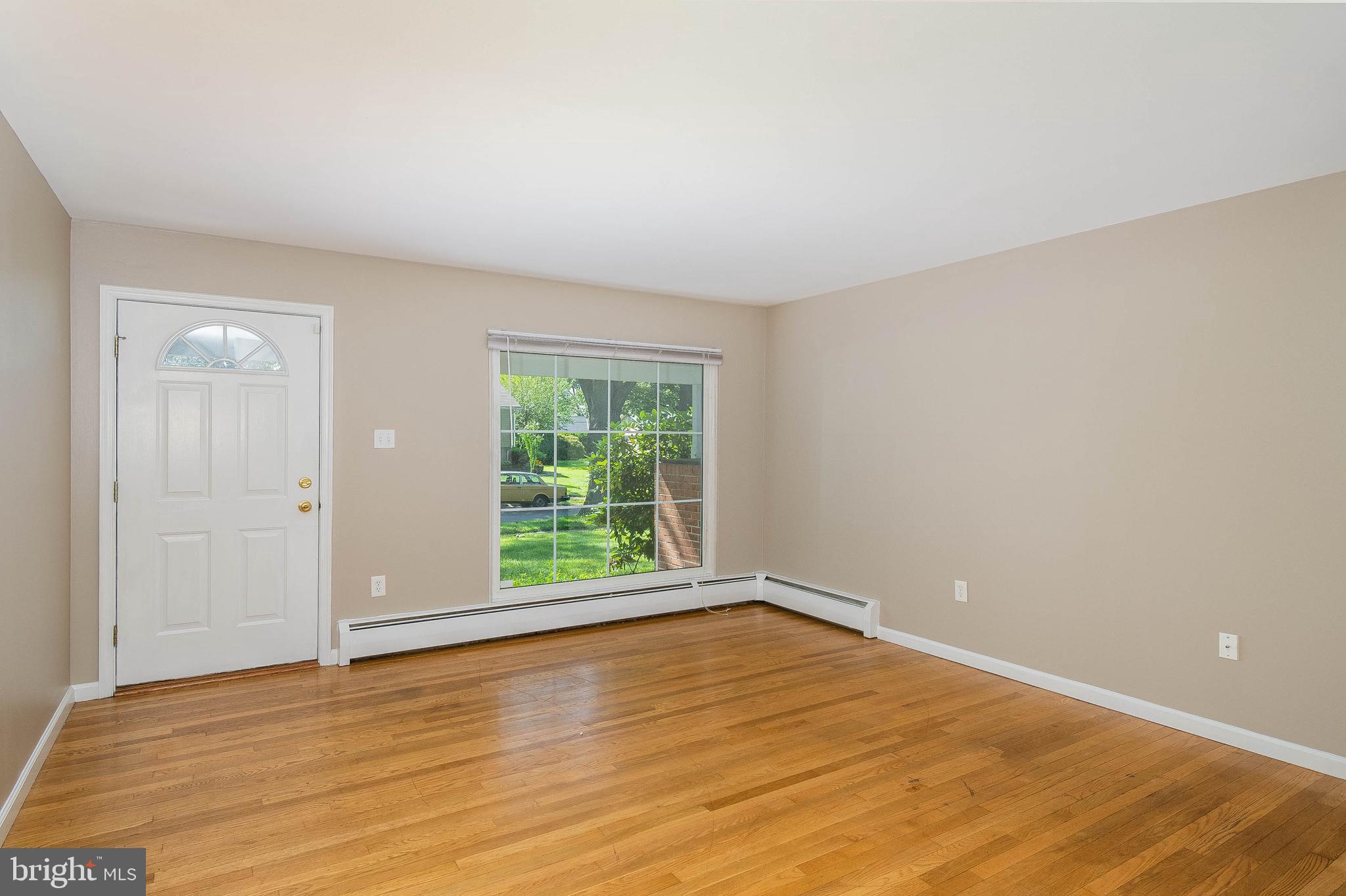12 Larchwood Road Reading, PA 19610 - Photo 3 of 19 Gallery Image 3