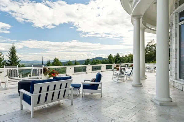 $14,000,000 | 189 Upper Springs Road, Stowe, VT 05672