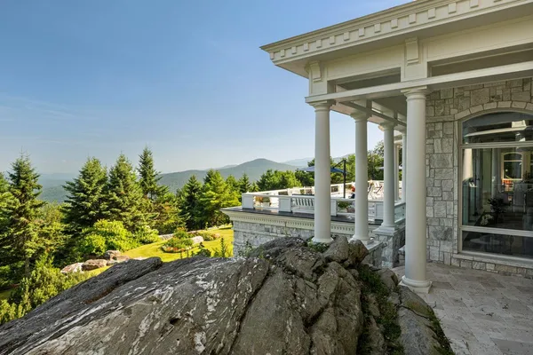 $14,000,000 | 189 Upper Springs Road, Stowe, VT 05672