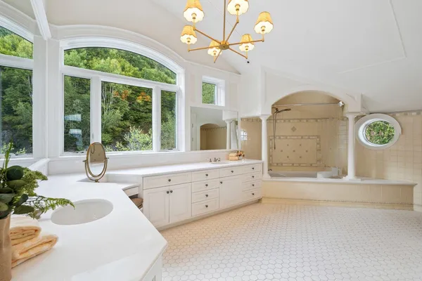 $14,000,000 | 189 Upper Springs Road, Stowe, VT 05672