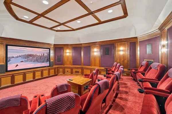 $14,000,000 | 189 Upper Springs Road, Stowe, VT 05672