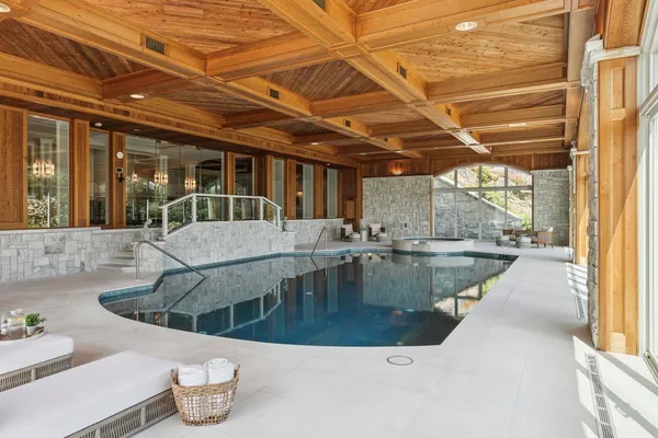 $14,000,000 | 189 Upper Springs Road, Stowe, VT 05672