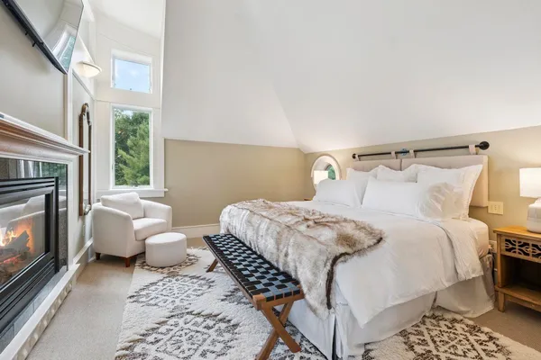 $14,000,000 | 189 Upper Springs Road, Stowe, VT 05672