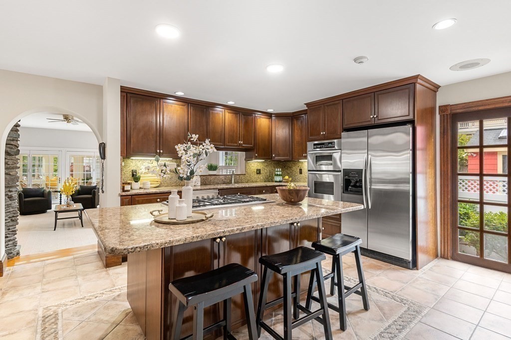 60 Prospect Street Reading, MA 01867 - Photo 11 of 42