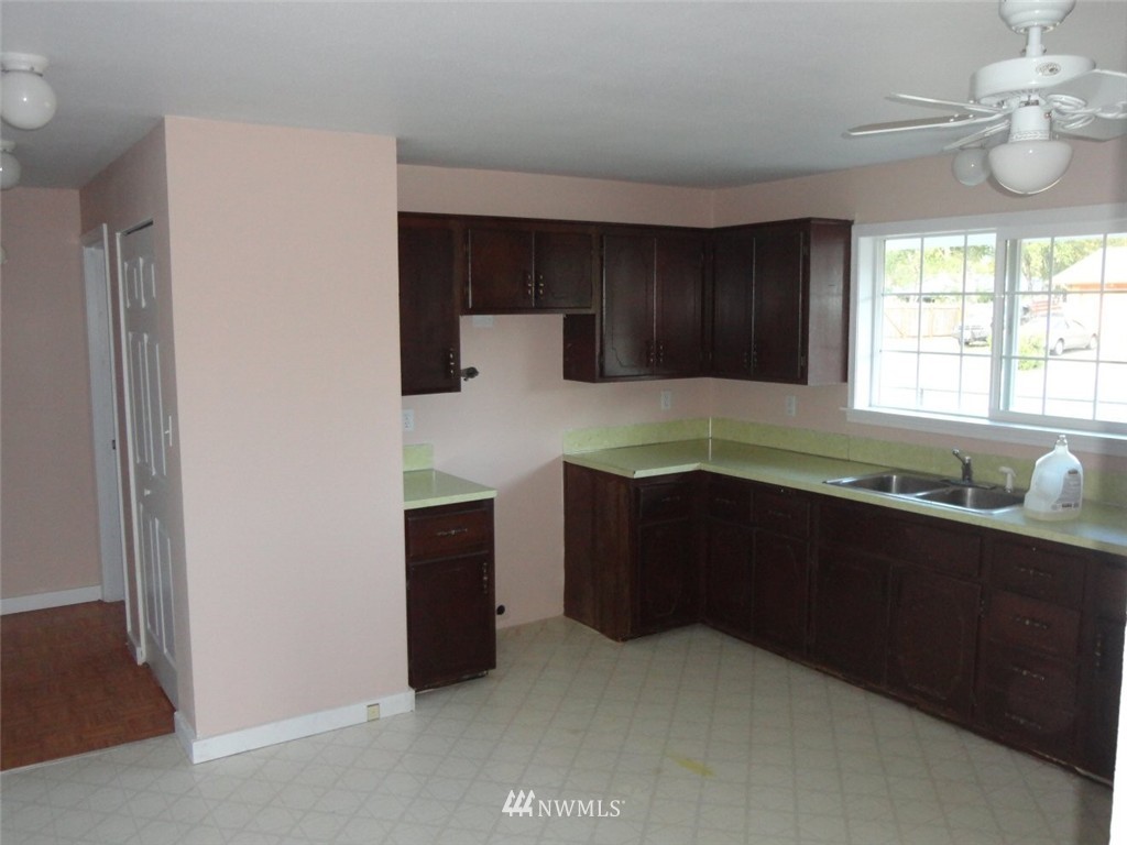 771 Ackerly Street Forks, WA 98331 - Photo 8 of 13 Gallery Image 8