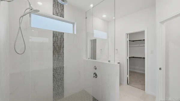 $400,000 | 10021 Mulhouse Drive, Schertz, TX 78154