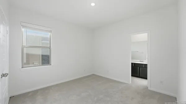 $400,000 | 10021 Mulhouse Drive, Schertz, TX 78154