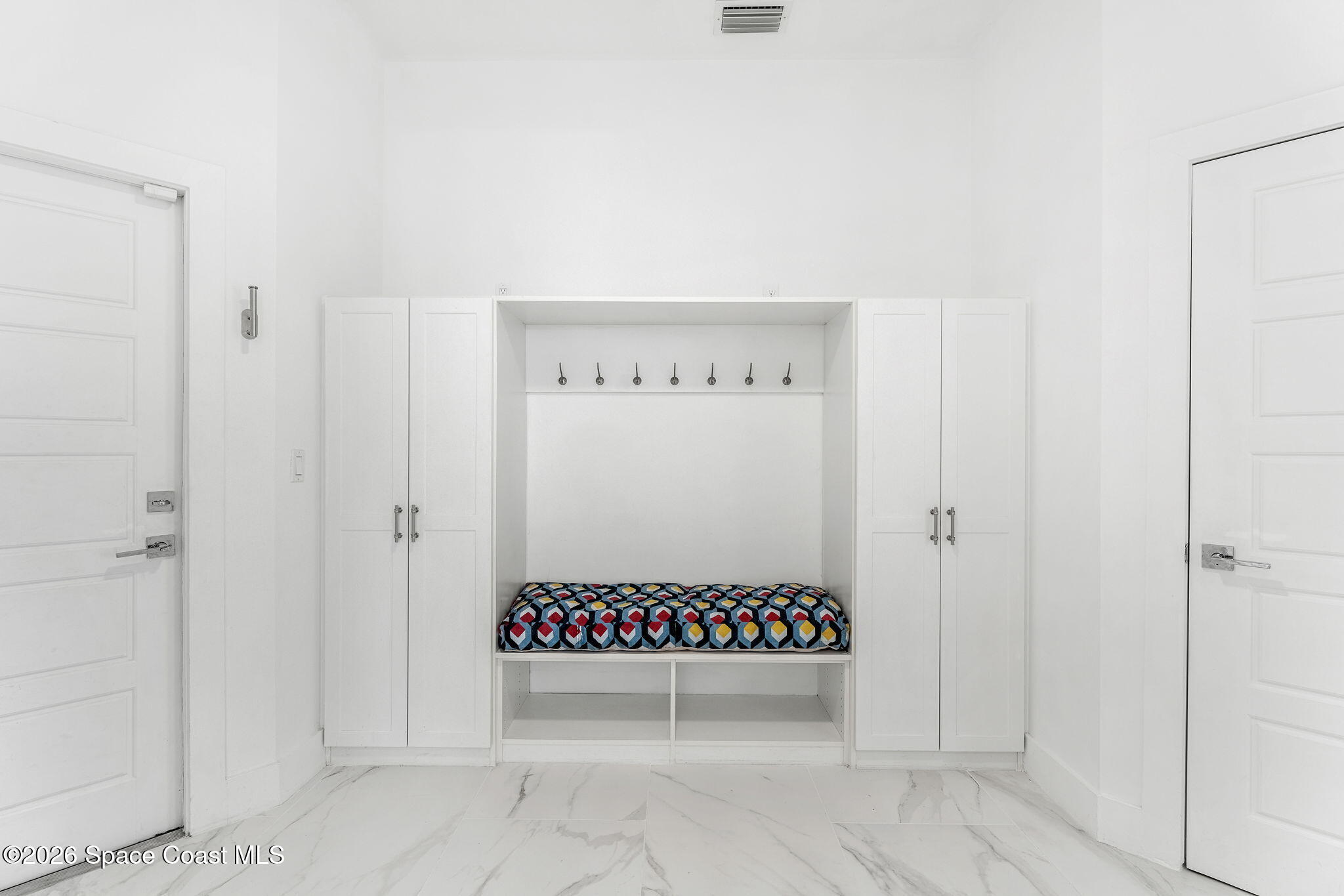 2355 North Riverside Drive Indialantic, FL 32903 - Photo 18 of 70 36-web-or-mls-DSC00690-HDR