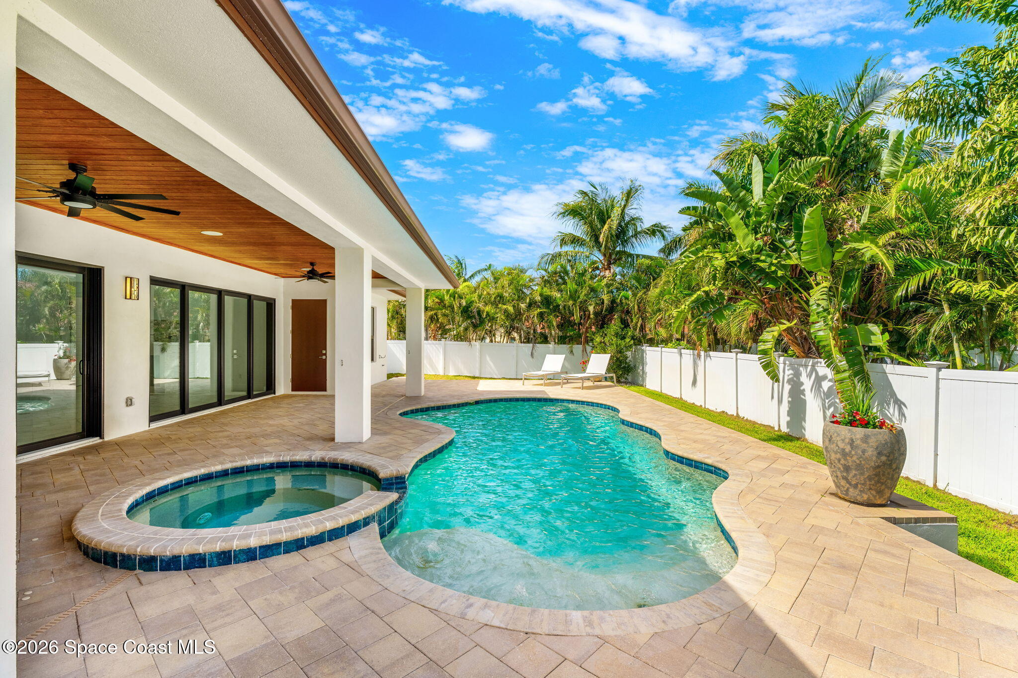 2355 North Riverside Drive Indialantic, FL 32903 - Photo 5 of 70 58-web-or-mls-DSC00618-HDR