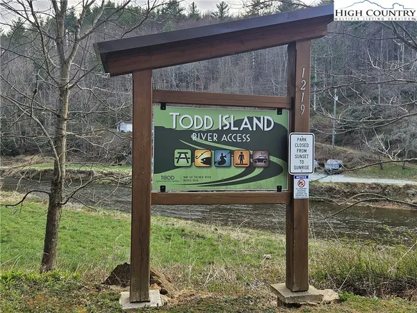 $90,000 | Panorama Drive, Todd, NC 28684