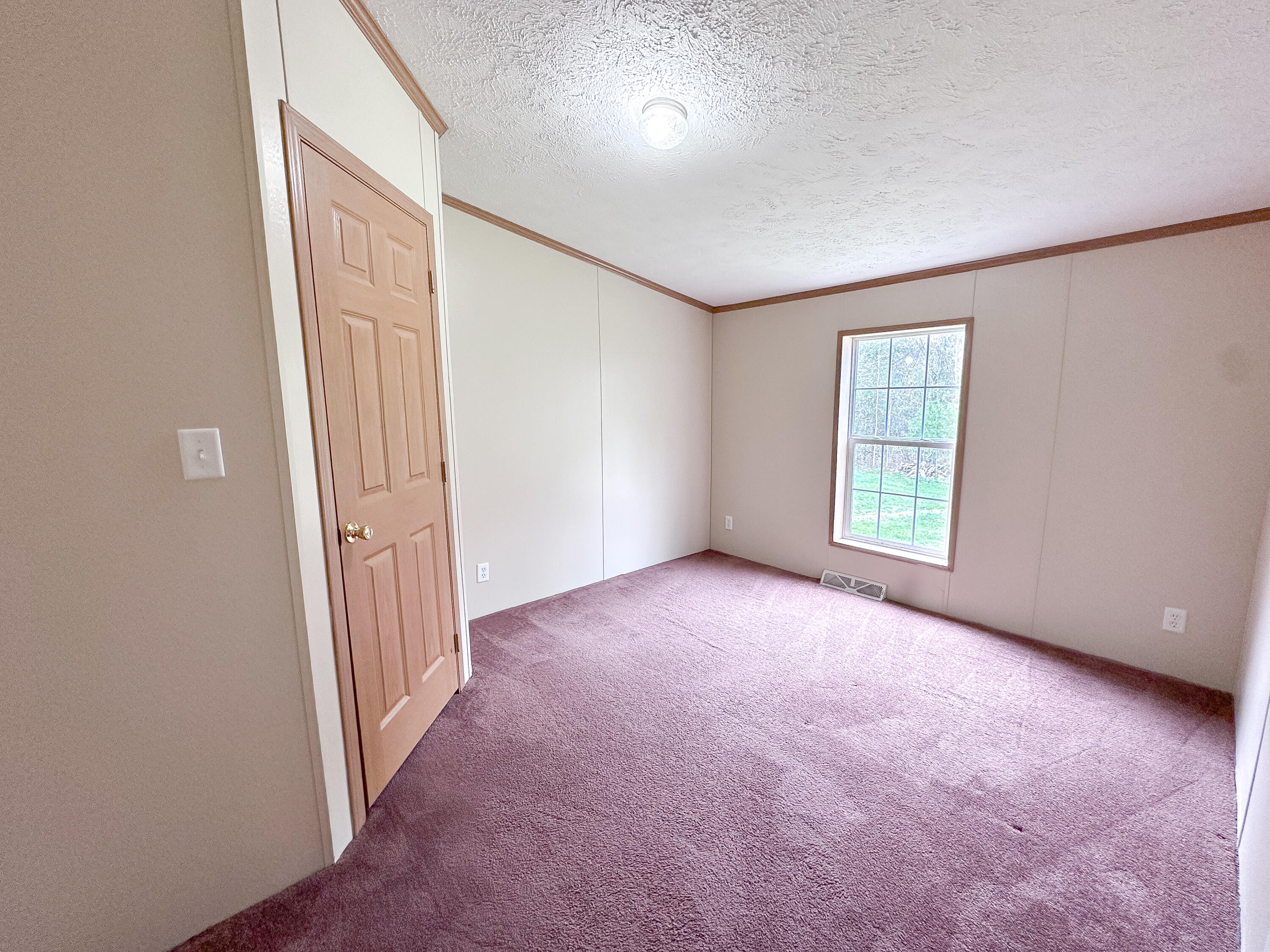 198 Fox Farm Road Plattsburgh, NY 12901 - Photo 23 of 32 Gallery Image 23