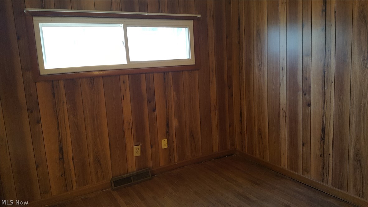 36865 Sugar Ridge Road North Ridgeville, OH 44039 - Photo 14 of 17 Bedroom two on first floor