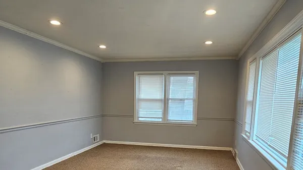 $195,000 | 3617 Monroe Street, Lansing, IL 60438