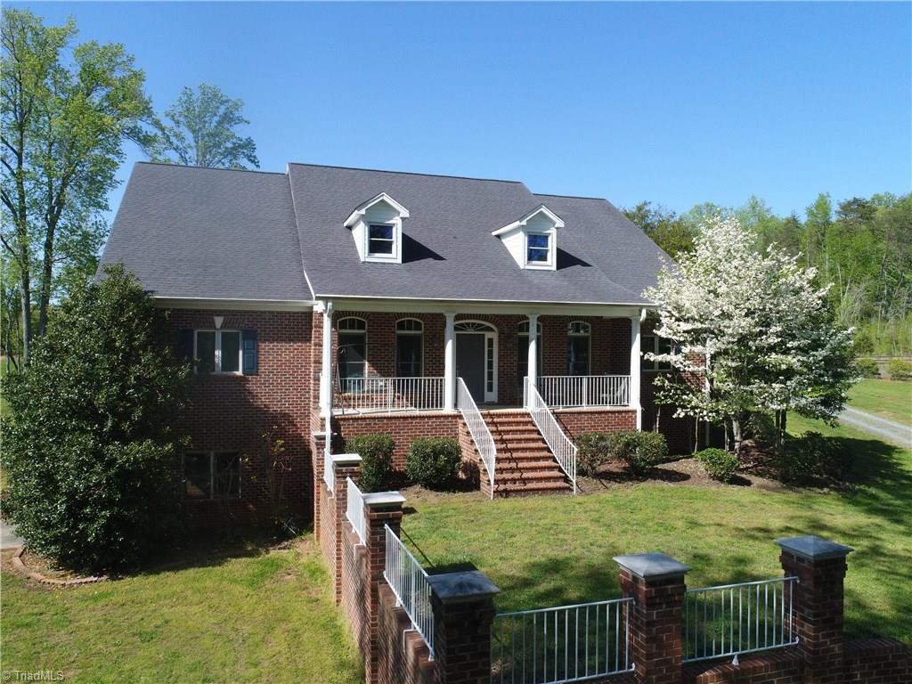 299 Fairfield Road Reidsville, NC 27320 - Photo 1 of 30 Gallery Image 1
