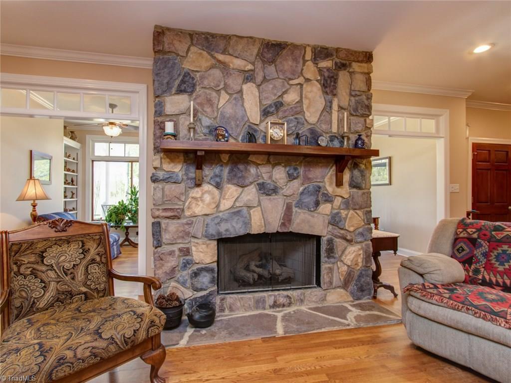 299 Fairfield Road Reidsville, NC 27320 - Photo 12 of 30 Gallery Image 12