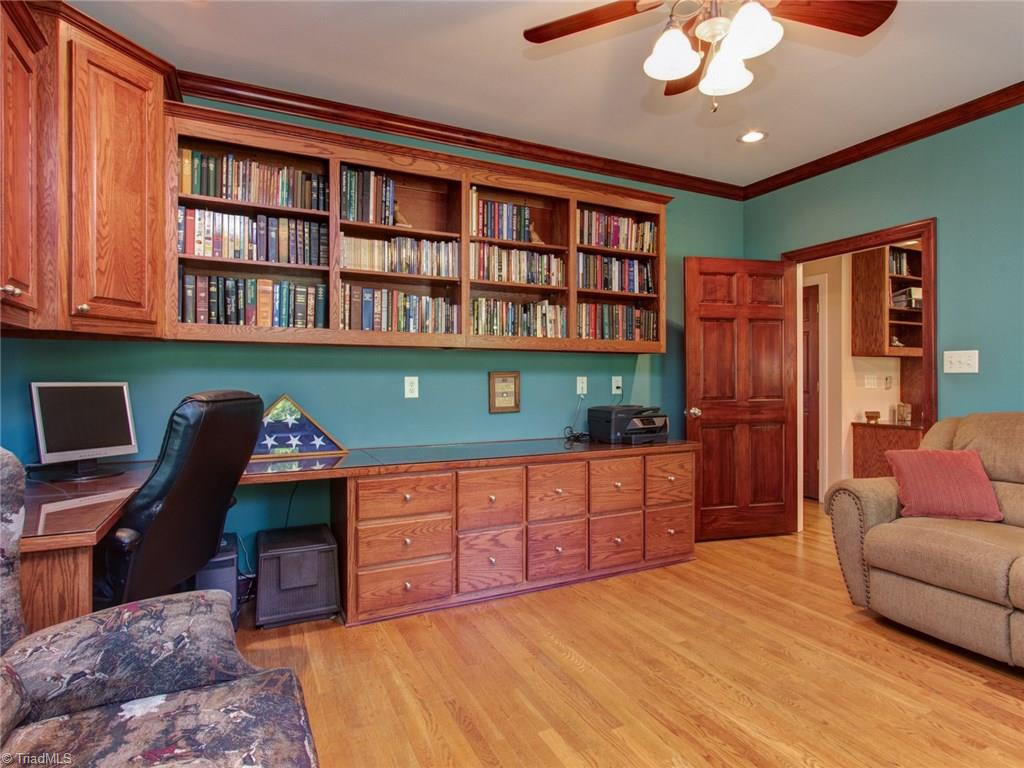 299 Fairfield Road Reidsville, NC 27320 - Photo 9 of 30 Gallery Image 9