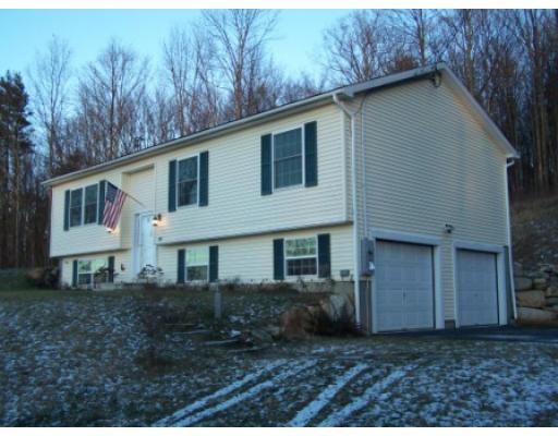 539 North Brookfield Road Barre, MA 01005 - Photo 2 of 14