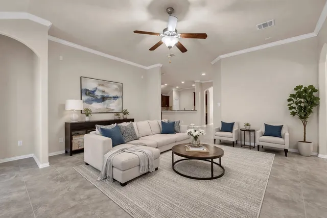 $2,100 | 1911 Autumn Run Lane, Round Rock, TX 78665