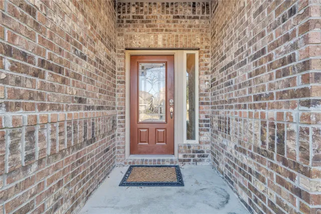 $2,100 | 1911 Autumn Run Lane, Round Rock, TX 78665