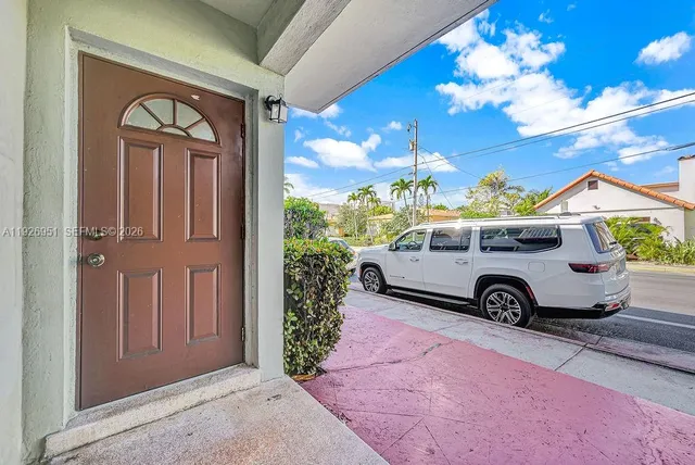 $1,780 | 7625 Harding Avenue, Unit 1, Miami Beach, FL 33141