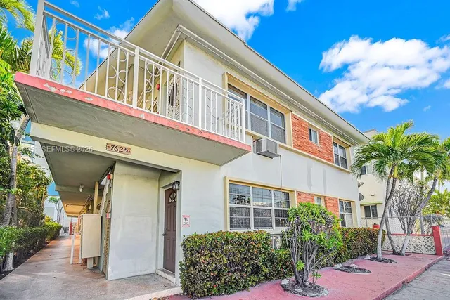 $1,780 | 7625 Harding Avenue, Unit 1, Miami Beach, FL 33141