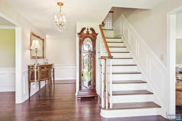 $675,000 | 18 Dorset Lane, Lafayette, NJ 07848