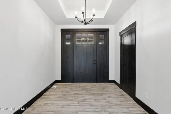 $1,590,000 | 10245 East Bunco Road, Athol, ID 83801