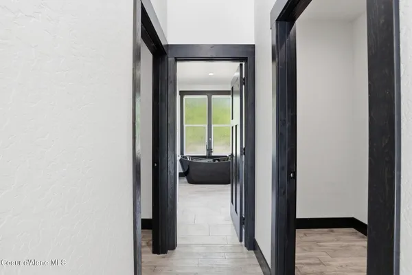 $1,590,000 | 10245 East Bunco Road, Athol, ID 83801