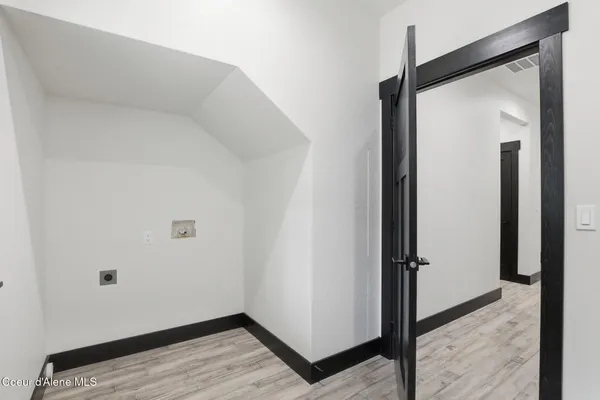 $1,590,000 | 10245 East Bunco Road, Athol, ID 83801