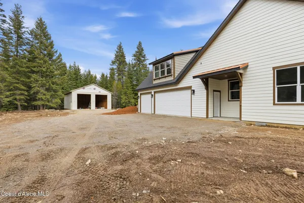 $1,590,000 | 10245 East Bunco Road, Athol, ID 83801