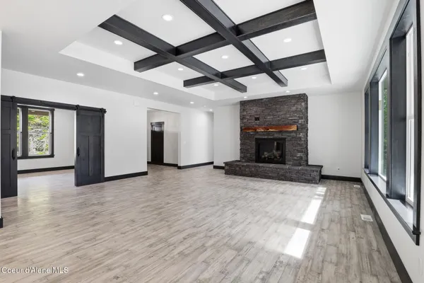 $1,590,000 | 10245 East Bunco Road, Athol, ID 83801