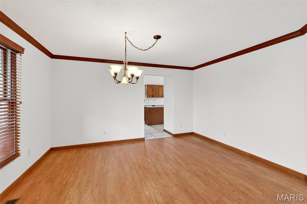 1728 Clover Ridge Columbia, IL 62236 - Photo 12 of 40