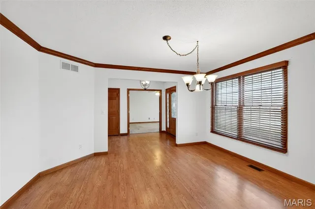 $449,900 | 1728 Clover Ridge, Columbia, IL 62236