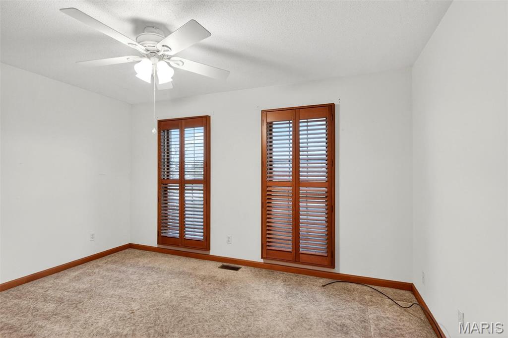 1728 Clover Ridge Columbia, IL 62236 - Photo 23 of 40