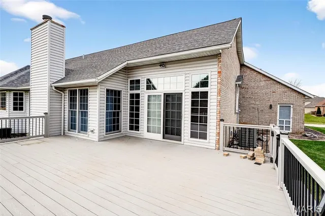 $449,900 | 1728 Clover Ridge, Columbia, IL 62236