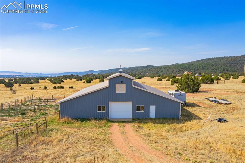 2084 Barrett Road Colorado Springs, CO 80926 - Photo 32 of 47