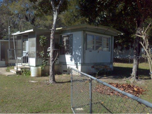 5803 Southeast Palm Road Belleview, FL 34420 - Photo 1 of 1 Primary Photo