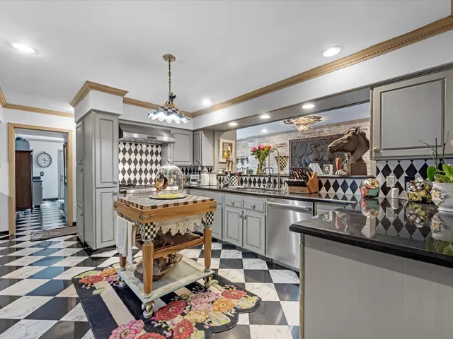 a very nice looking room with many windows