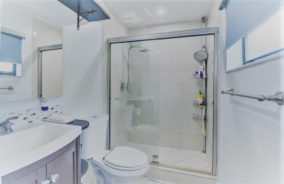 22106 Aquila Street Boca Raton, FL 33428 - Photo 13 of 45 master bath (2)
