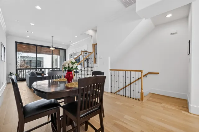 $445,000 | 3317 Timbergrove Oaks Street, Houston, TX 77008