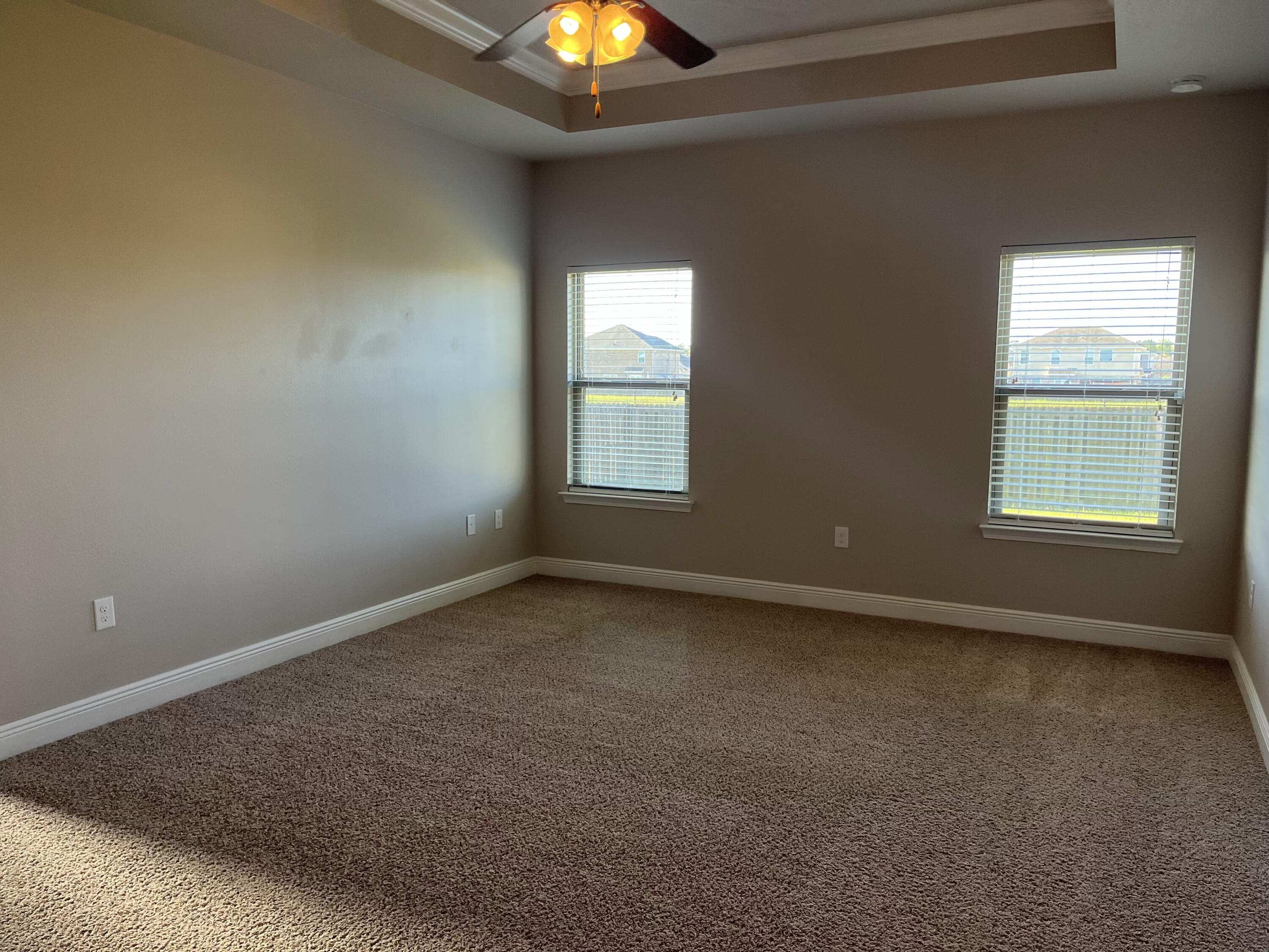 671 Teal Street Crestview, FL 32539 - Photo 14 of 22 an empty room with a window