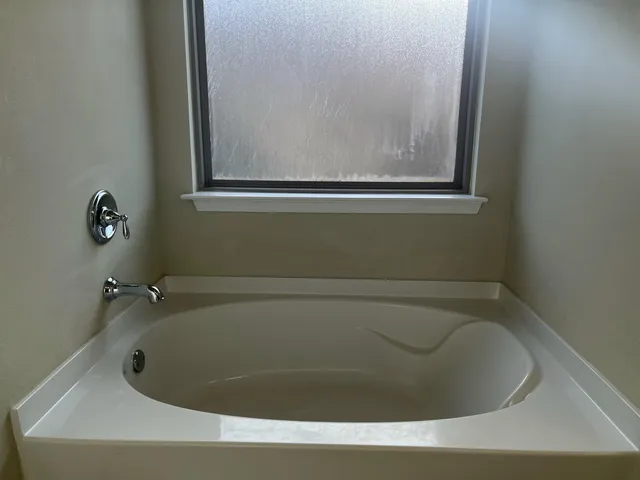 $2,095 | 671 Teal Street, Crestview, FL 32539