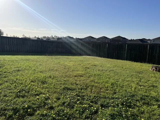 $2,095 | 671 Teal Street, Crestview, FL 32539