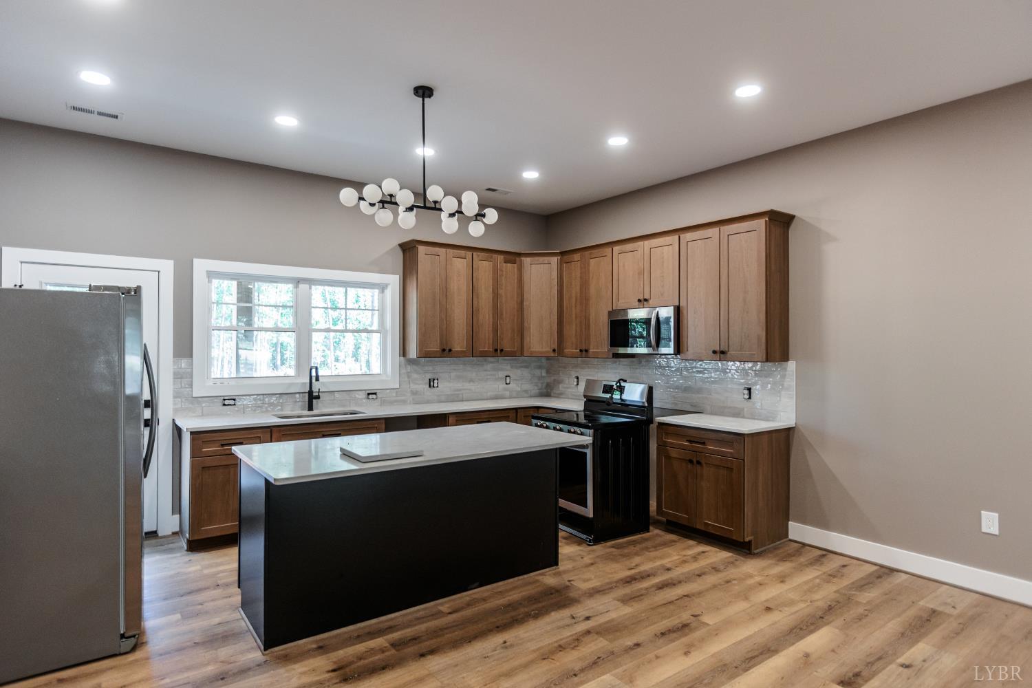 2182 Stonewall Road Concord, VA 24538 - Photo 8 of 34 Gallery Image 8