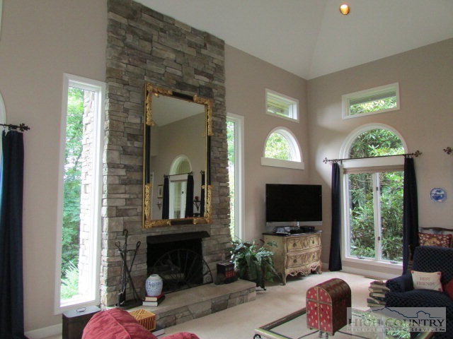 150 High Wray Boone, NC 28607 - Photo 3 of 33 Gallery Image 3