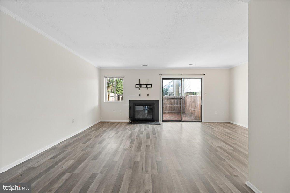LOOK at this HUGE Living Rm w/ a Cozy FP